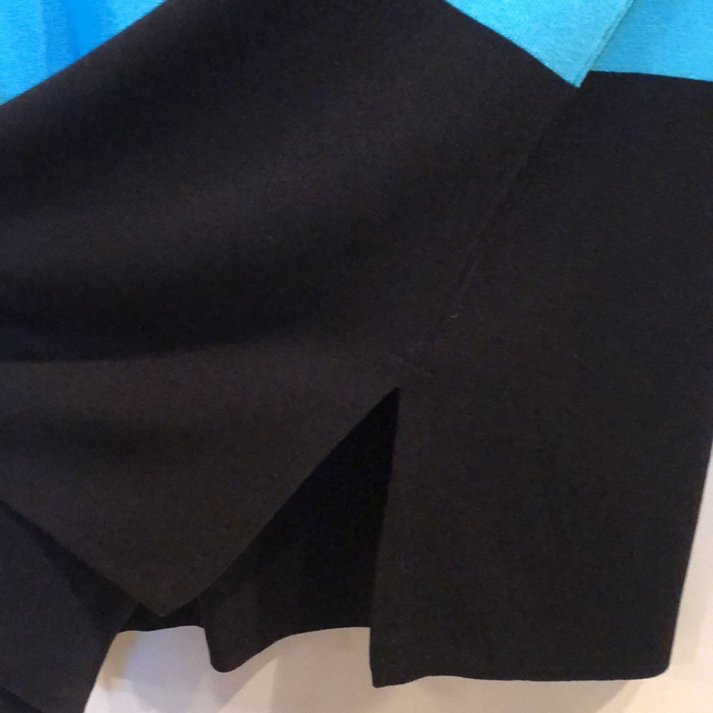 Exclusively Misook stripped sweater top M last price drop - Picture 4 of 6